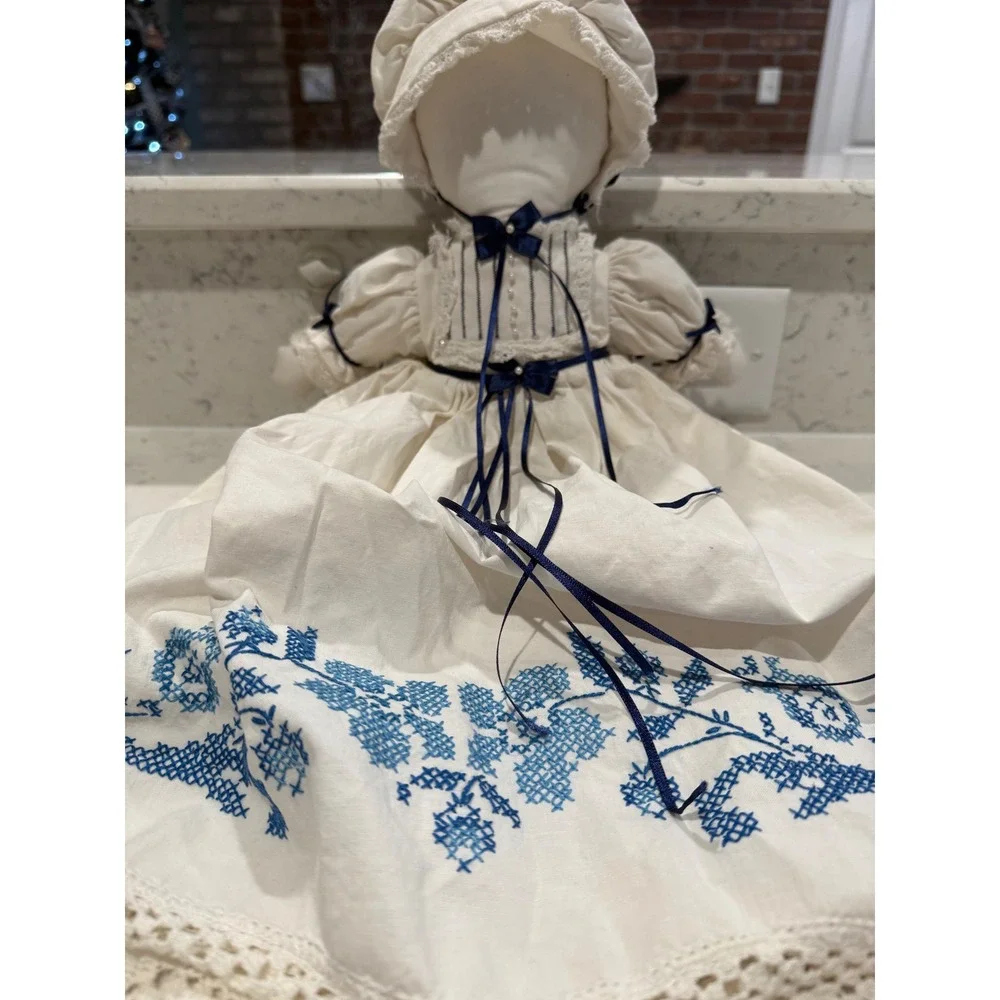 N/A charming vintage